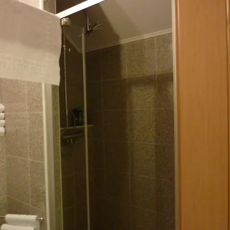 Zimmervermietung Roy Homestay