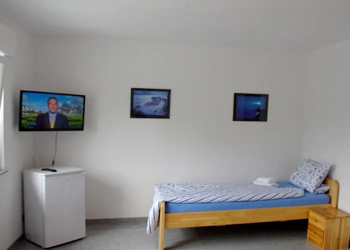 בית אירוח Roy