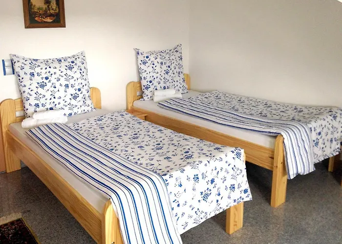 בית אירוח Roy קלן